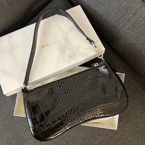 Eva Shoulder Bag 🖤